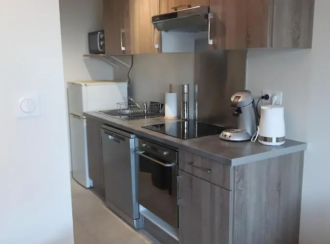 T2 Calme Avec Vue Et Borne De Recharge Sur Demande Apartmán