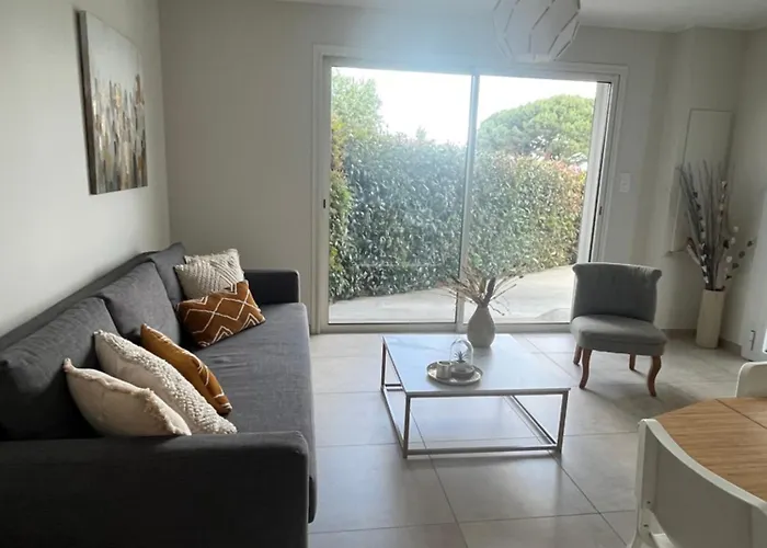 T2 Calme Avec Vue Et Borne De Recharge Sur Demande Apartmán
